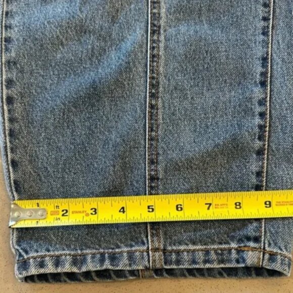 FUTURE COLLECTIVE Target Mid-Rise Barrel Leg Jeans Medium Wash 8 $40 EUC - Picture 9 of 10